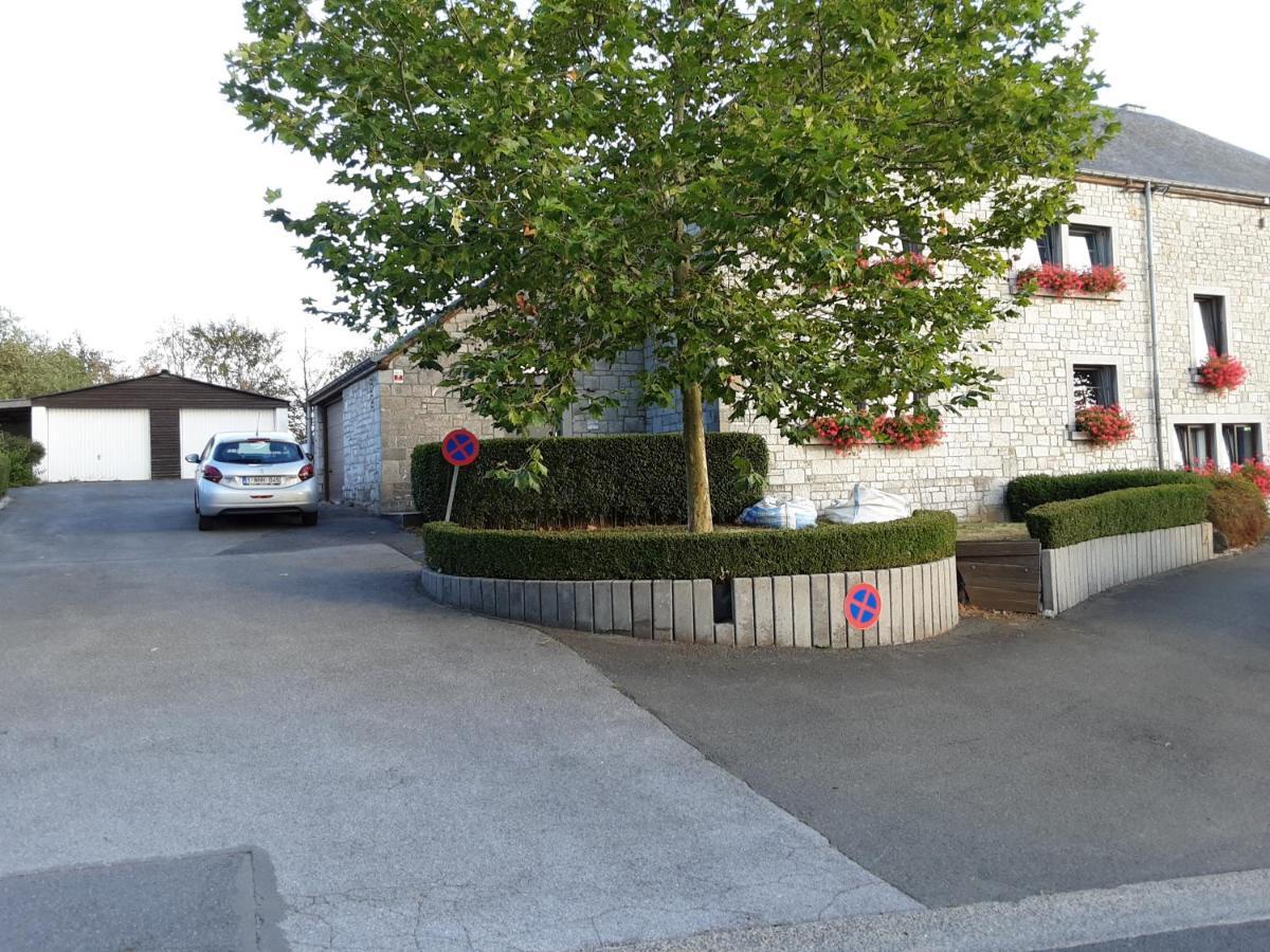 L' Ancienne Ferme Apartment Marche-en-Famenne Exterior foto